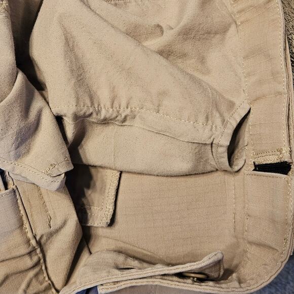 5.11 Tactical Series Cargo Pants Size 42x30 Beige RN109614 Stretch Waist**READ** - Picture 10 of 13